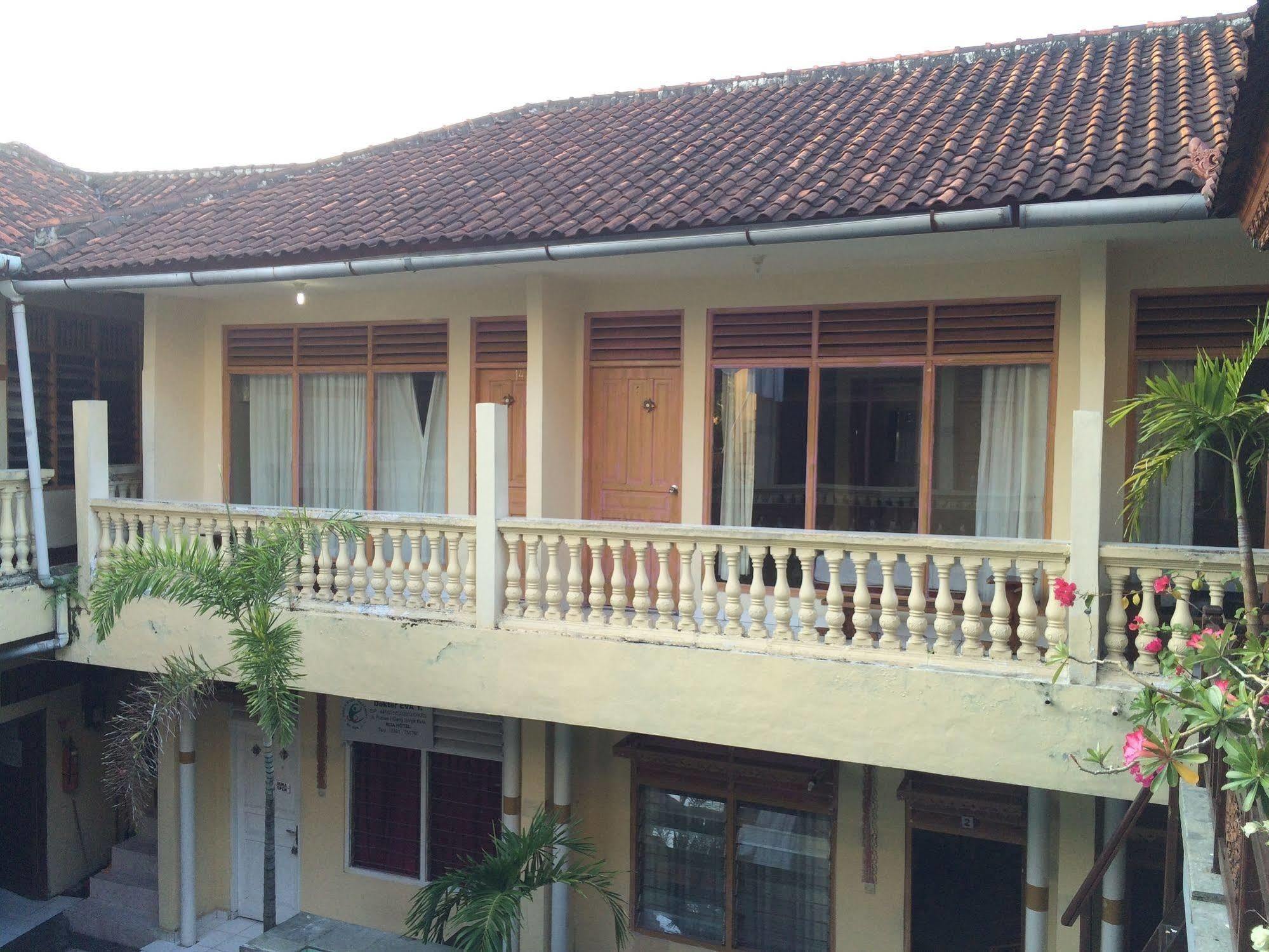 Rita Za Hotel Kuta Lombok Extérieur photo